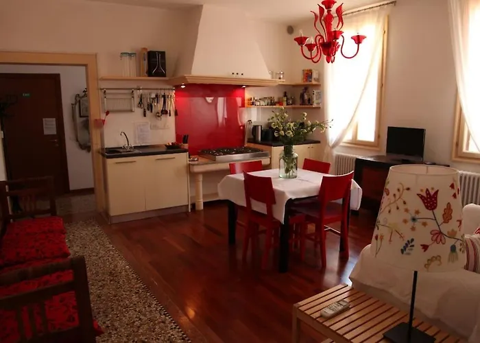 Ponte San Lorenzo Apartment
